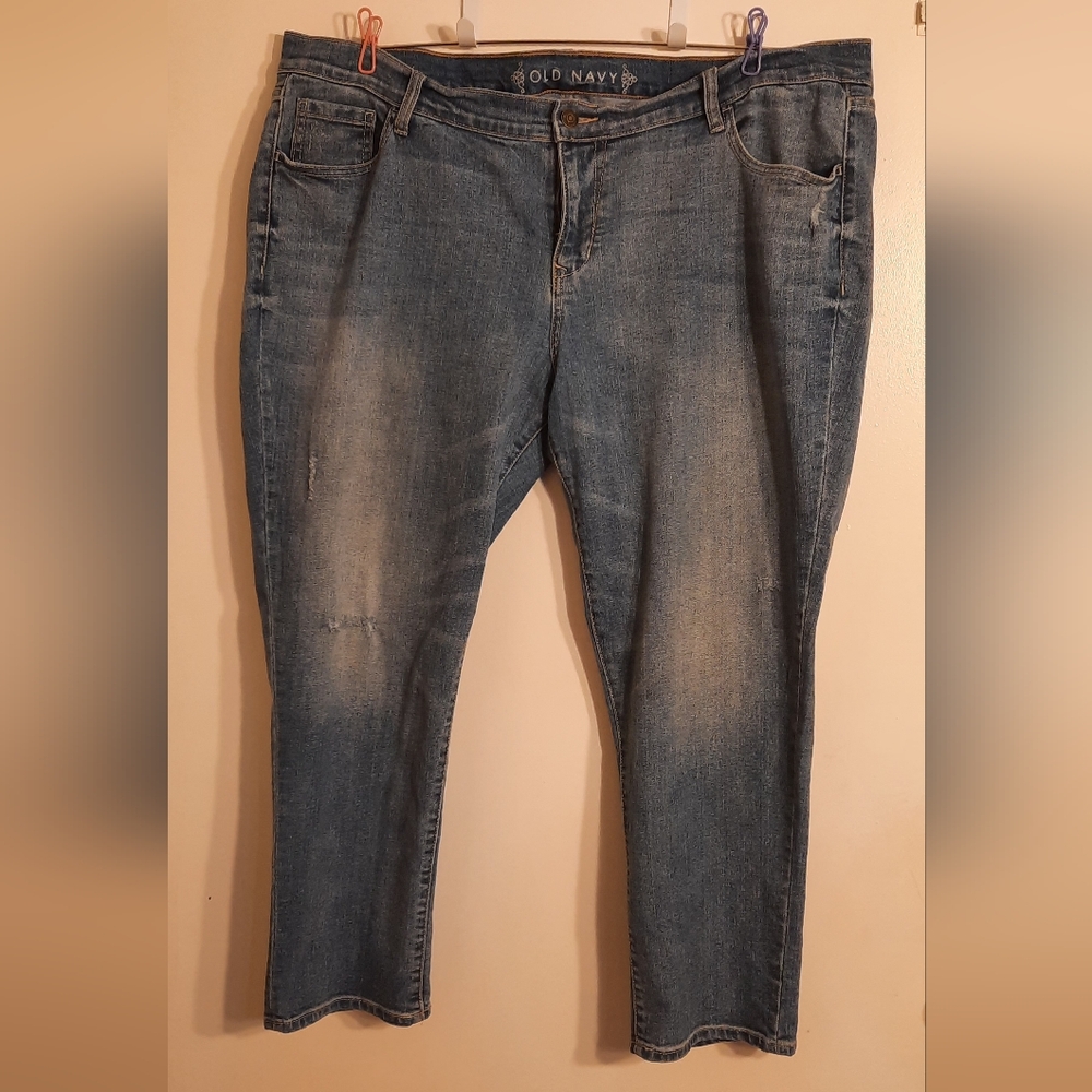 Old Navy Boy Friend Capris Size 18